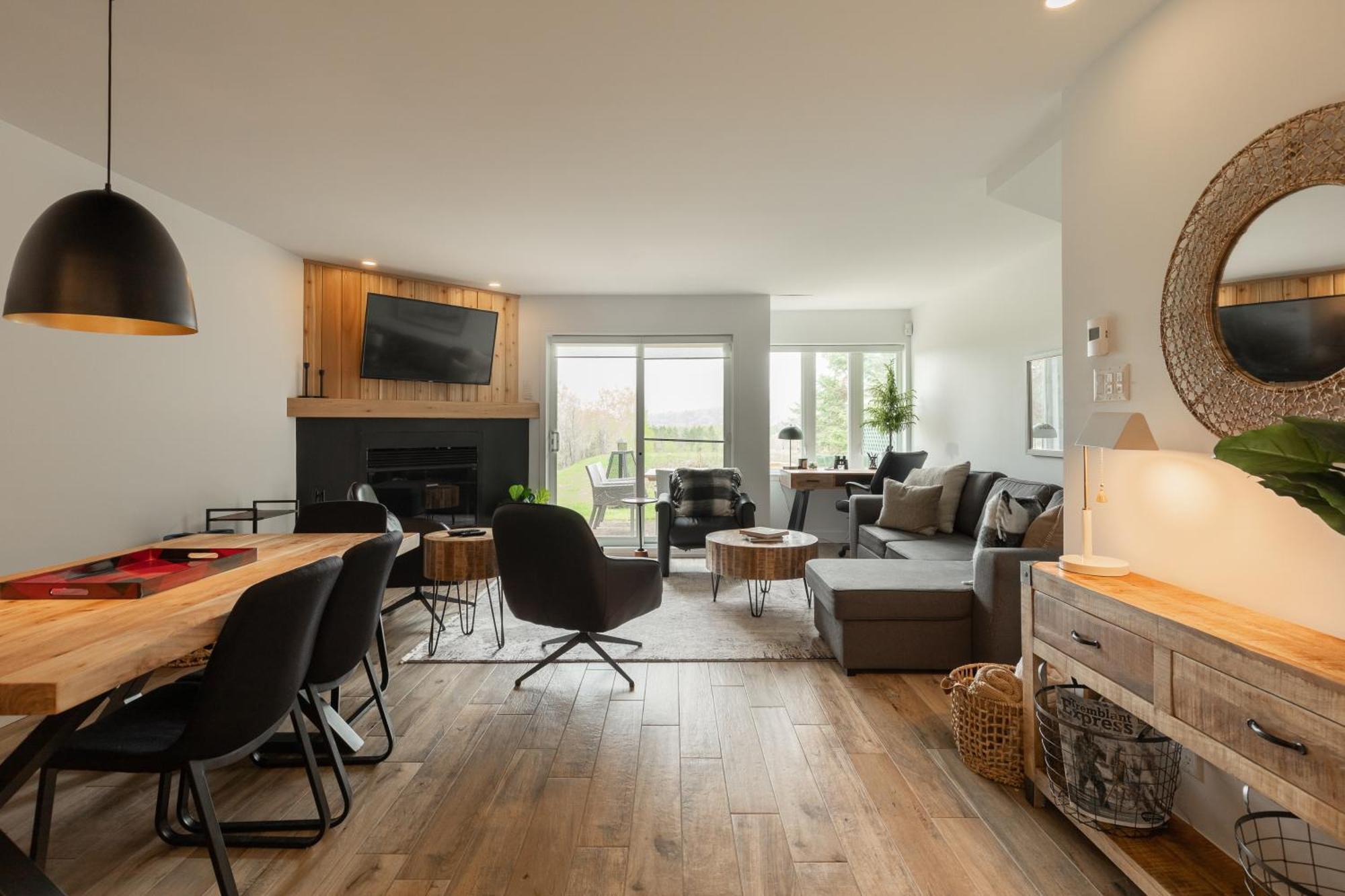 2-Level Home - Tremblant Mountain View - Fireplace Mont-Tremblant Dış mekan fotoğraf